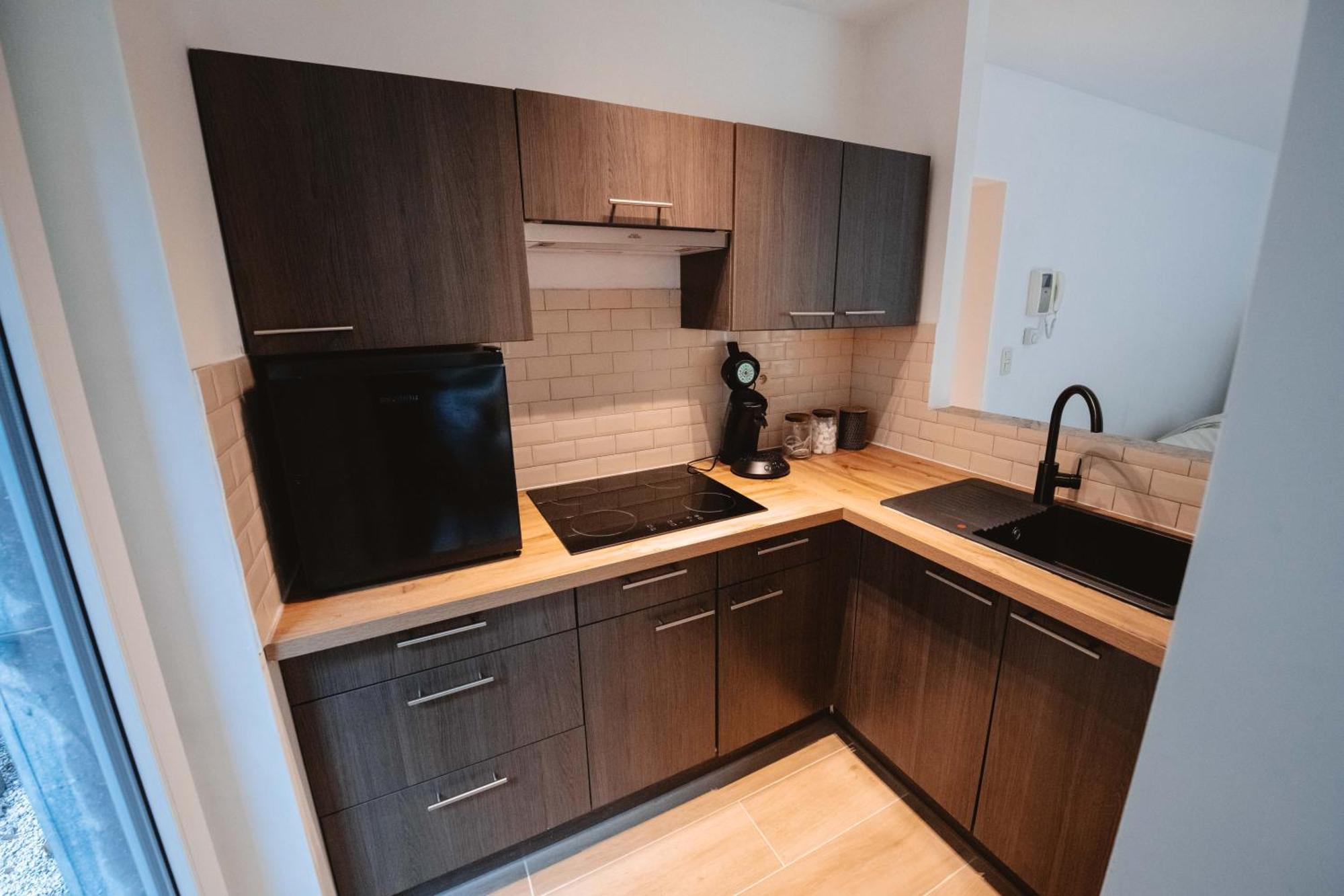 K-Suites Брюссель Экстерьер фото