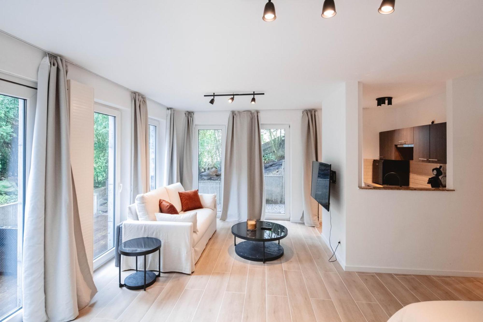 K-Suites Брюссель Экстерьер фото
